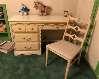 Desk w/ Chair