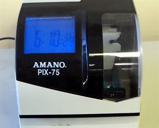 Amano PIX-75 Time Clock, Powers On