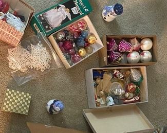 Modern and Vintage Christmas Decorations