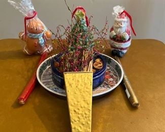 Christmas Candles & Decorations