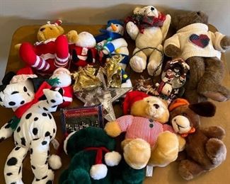 Christmas Ornaments & Christmas Stuffed Animals