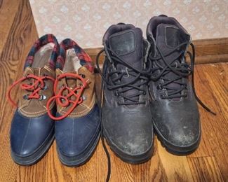 (2) Pairs of Boots