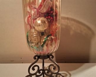 Heavy Metal Frame Dining Room Center Piece