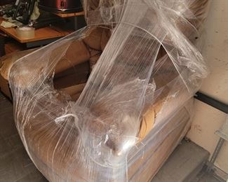 Reclining lift chair $175