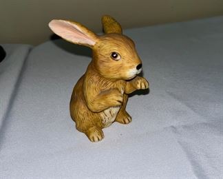 Vintage Lefton rabbit