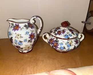 China sugar and cream picture