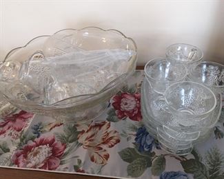 Glass punch bowl set