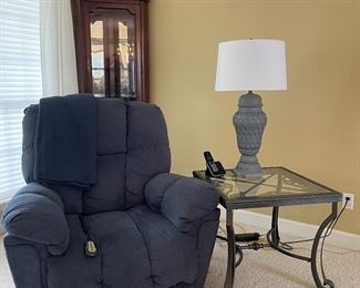 Lift China’s been Sold…