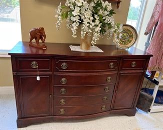 Vintage buffet