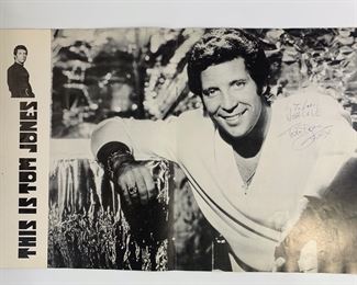 Autographed 1970 Tom Jones Man Of The Seventies American National Tour Music Program - Also Includes Two Other Signatures Shown In Photos

