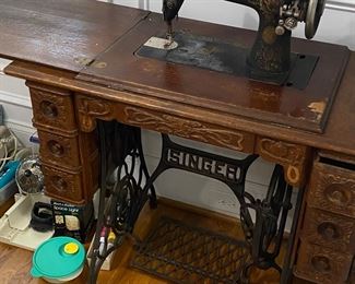 Sewing machine is not available. Family decided to keep it. Sorry for inconvenience. MK