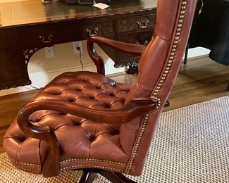 Fairfield leather executive office chair $400