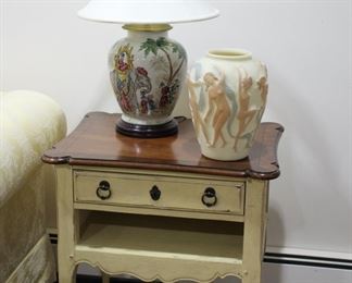 Drexel Heritage end table