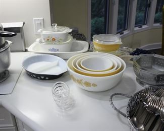 Vintage Pyrex "Butterfly Gold" nesting bowls & covered casseroles