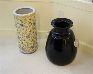Oriental umbrella stand ; Murano? black glass vase