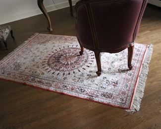 Fine silk & wool hand woven rug