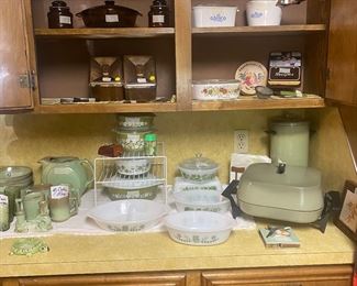 Vintage Spring Blossom Pyrex and Glassbake , Corningware too! 