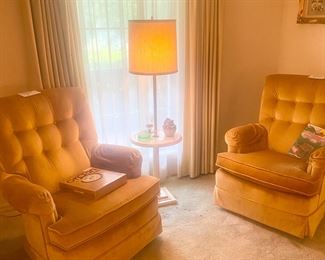 2 Ball Vintage Velour Rockers 