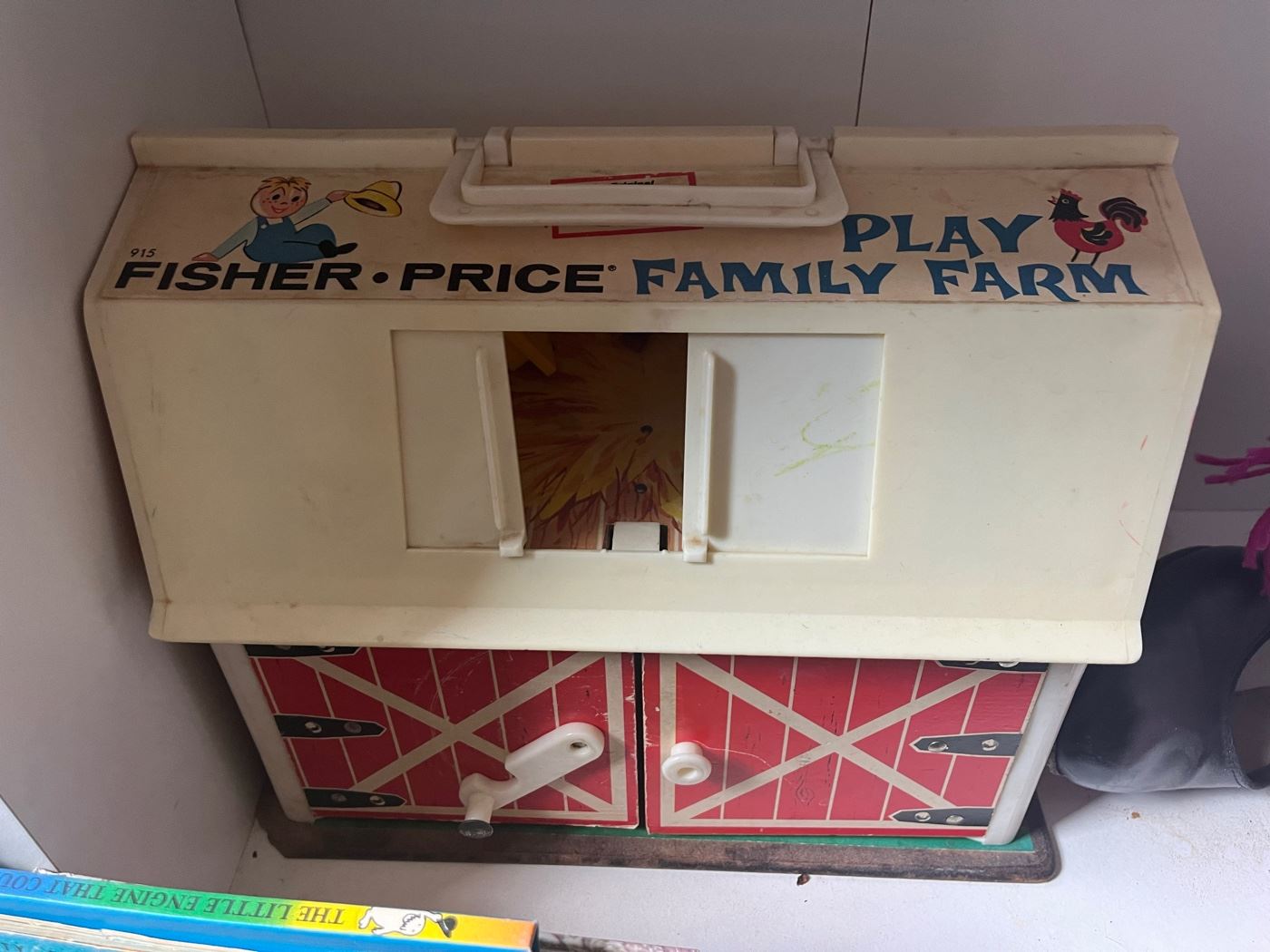 Estate Sale Collectables, Antiques, Sewing starts on 7/5/2023