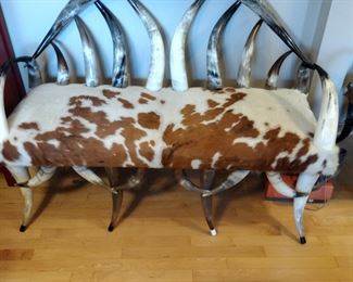 This love seat matches the chair very unique it is hard to find a love seat in this style