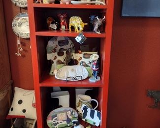 Plates plaques and cows