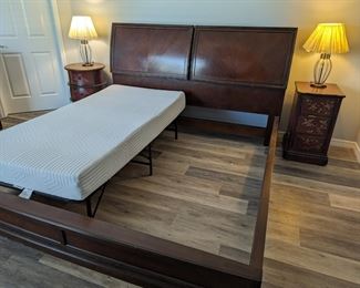 Legacy Classic king bed, twin bed w/frame