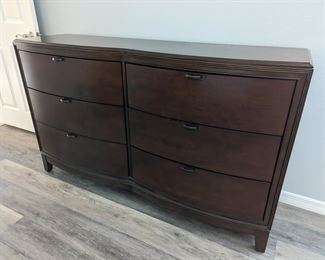 Legacy Classic 6 drawer dresser