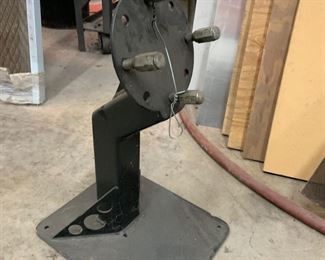 Wheel helper