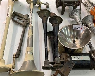 vintage air horns
