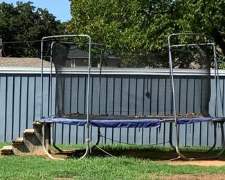 trampoline with net