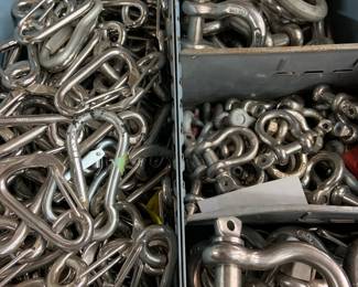stainless shackles and clips