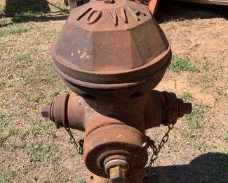 Antique fire hydrant from Iowa