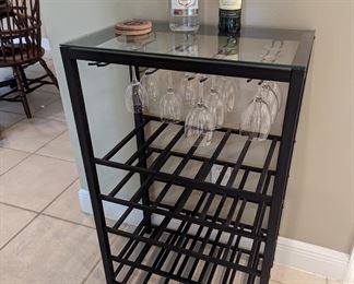 Wine storage shelf