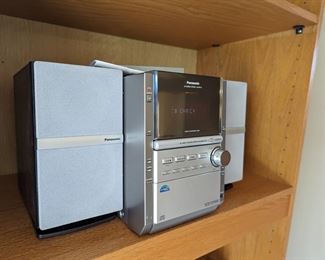 Panasonic bookshelf stereo
