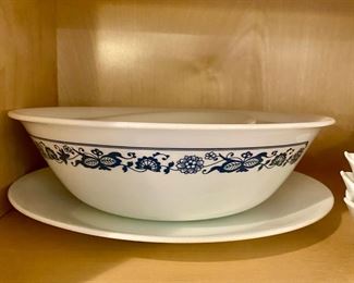 Corelle Corning Old Town Blue Bowl