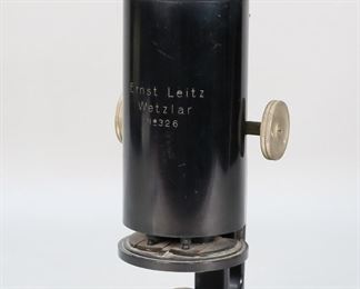 308	Ernst Leitz Wetzlar Colorimeter 326	Ernst Leitz Wetzlar colorimeter. No. 326. 12 1/2"H. Missing one glass beaker.
