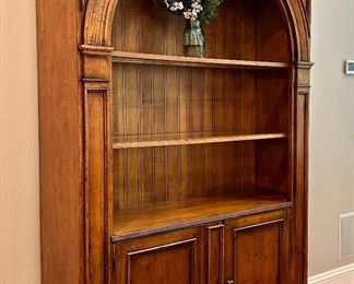 Lighted Bookshelf with Storage