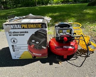 Central Pneumatic pancake air compressor