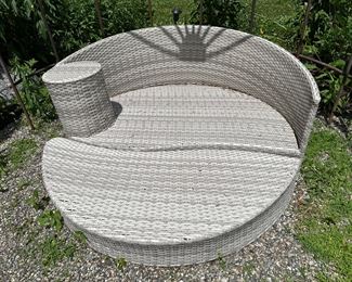 Modway Convene Patio Daybed - shown without cushions