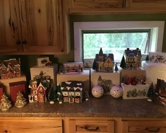 Christmas Village - Dept. 56