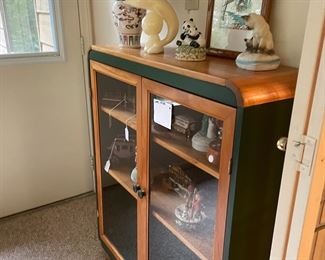 green/wood bookcase, cute