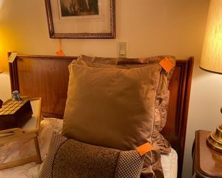 queen bed, with nice mattress