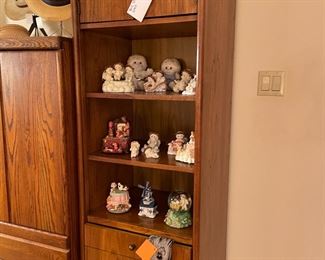 small bookcase/cabinet