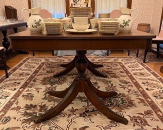 antique Duncan Phyfe style dining table with 6 chairs