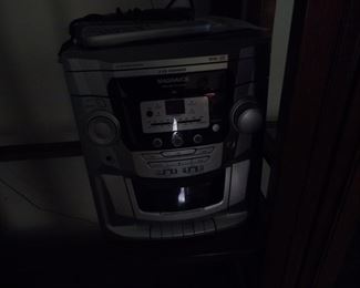 Magnavox stereo system