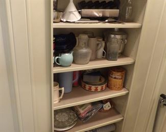 Metal storage cabinet