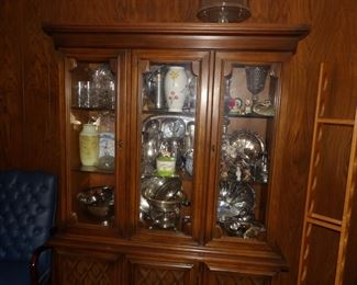 Curio cabinet