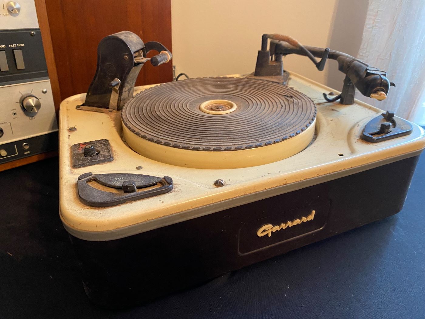 Harvey Oaks Estate Sale in Omaha, NE starts on 6/29/2023