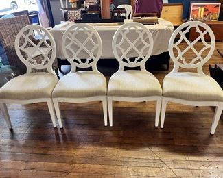 Chairs Balloon Style White