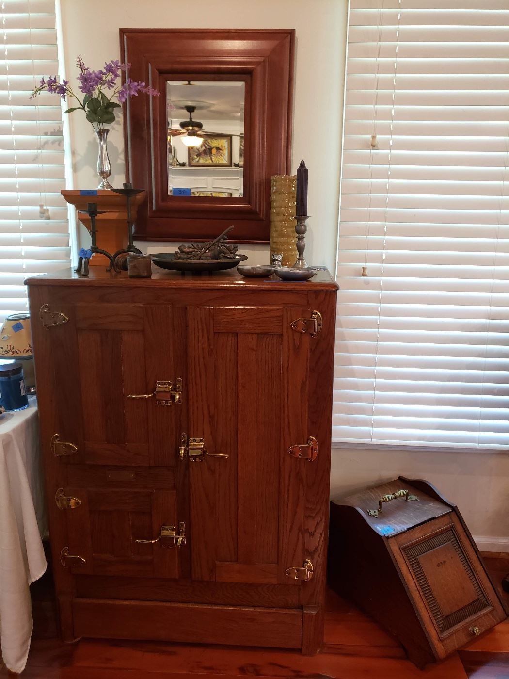 Restored ice box
English coal hod